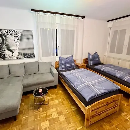 Naehe Lkh Und Der Med Uni Apartment *