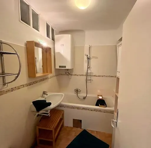 Naehe Lkh Und Der Med Uni Appartement Graz