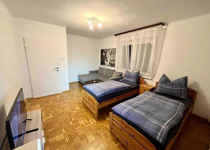 Naehe Lkh Und Der Med Uni Graz